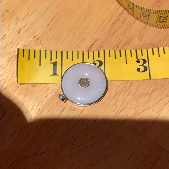 𝅺light purple and silver jade pendant - Picture 4 of 4